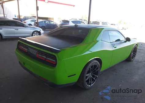 2017 Dodge Challenger T/A 392 z USA, uszkodzony, nr VIN 2C3CDZFJ1HH632927
